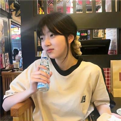 这个女配有点甜海报
