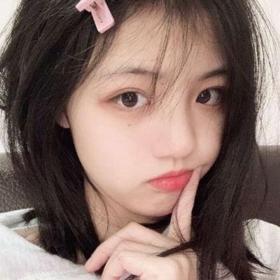 明黄禁色海报