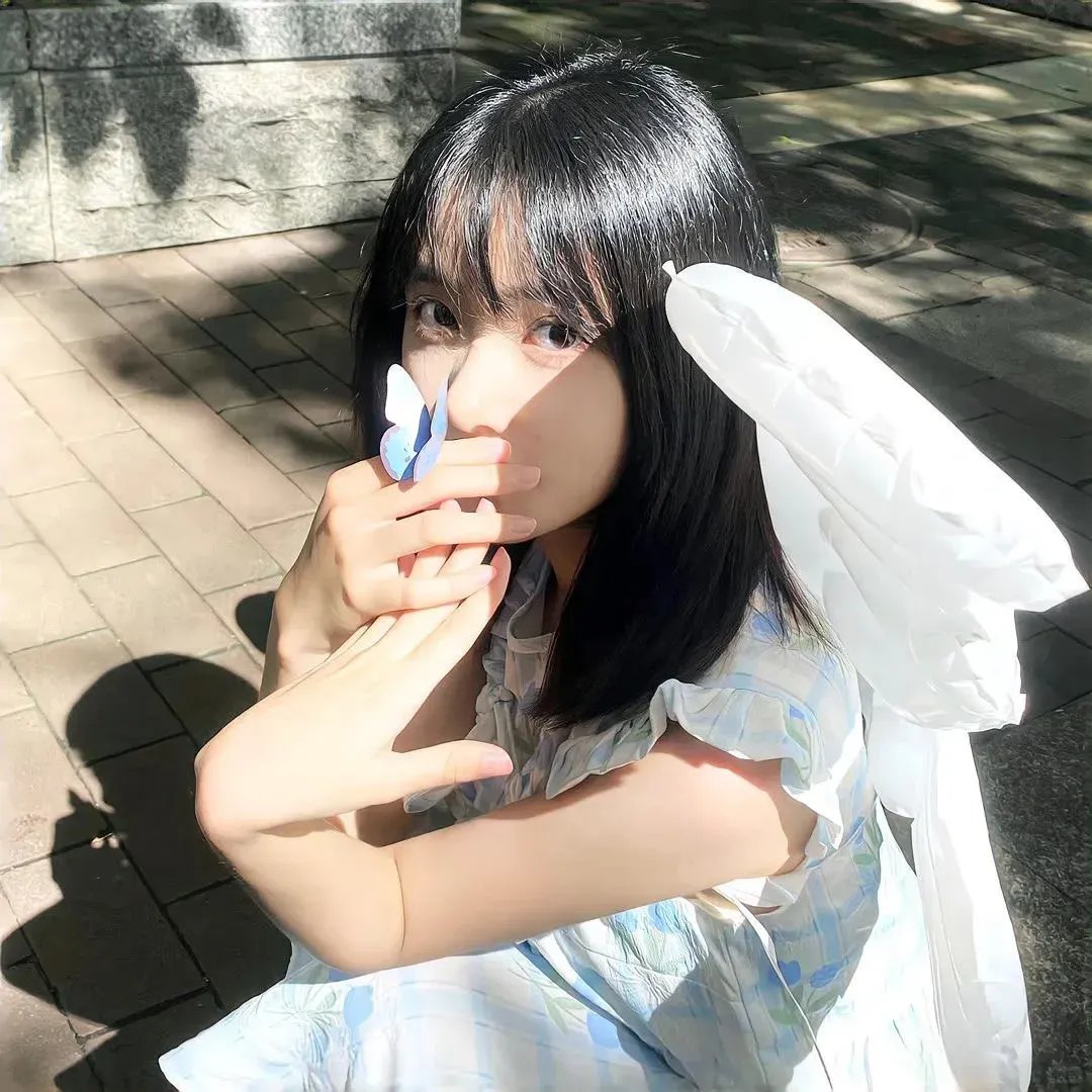 果儿满山红海报